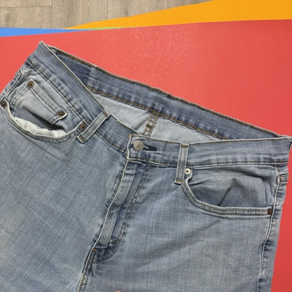 Levi 541 Athletic Fit Tapered Leg Jeans Light Denim Blue Men's Size 36 x 34